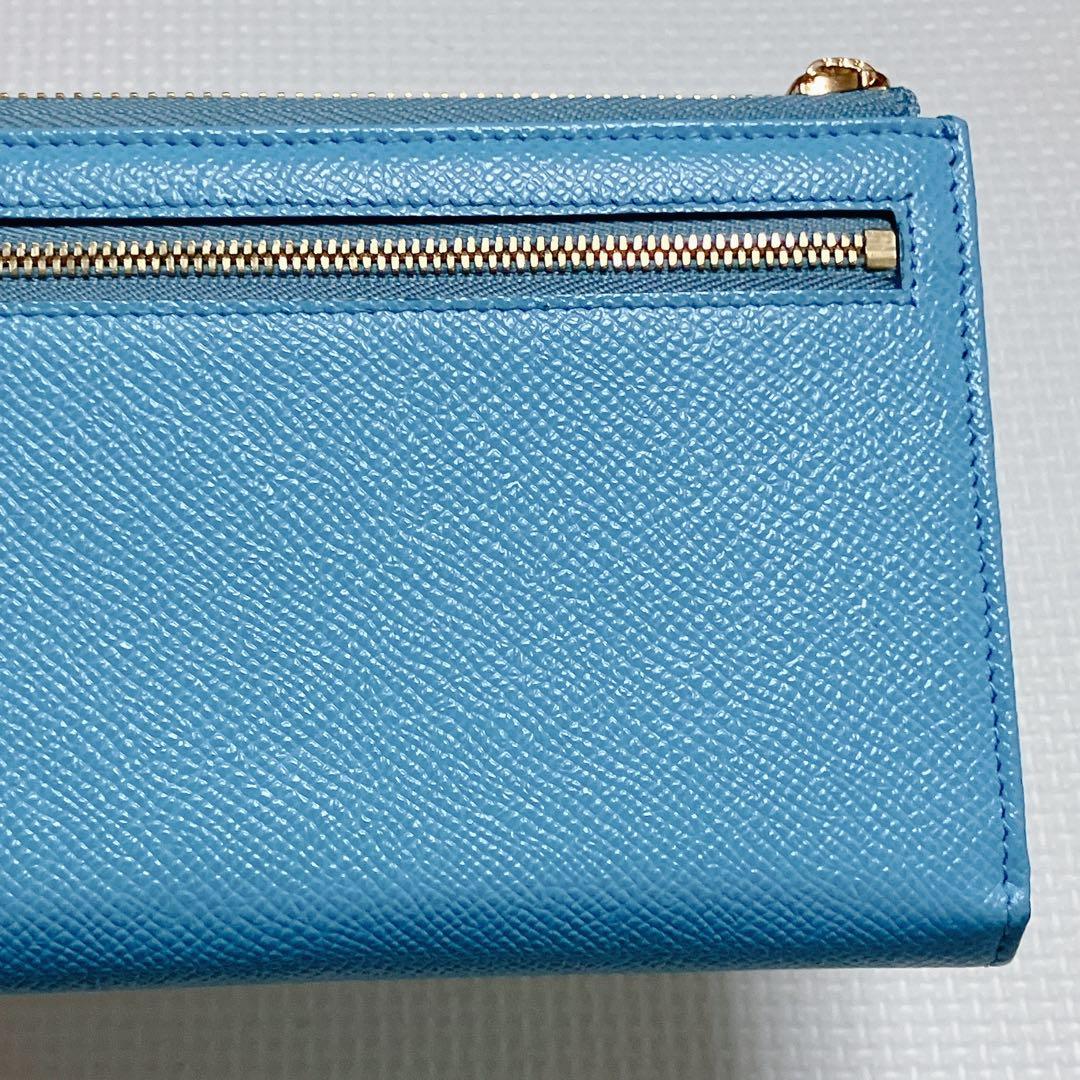 未使用　 ドルチェ＆ガッバーナ　レザーラウンドジップ長財布　水色　カード付き