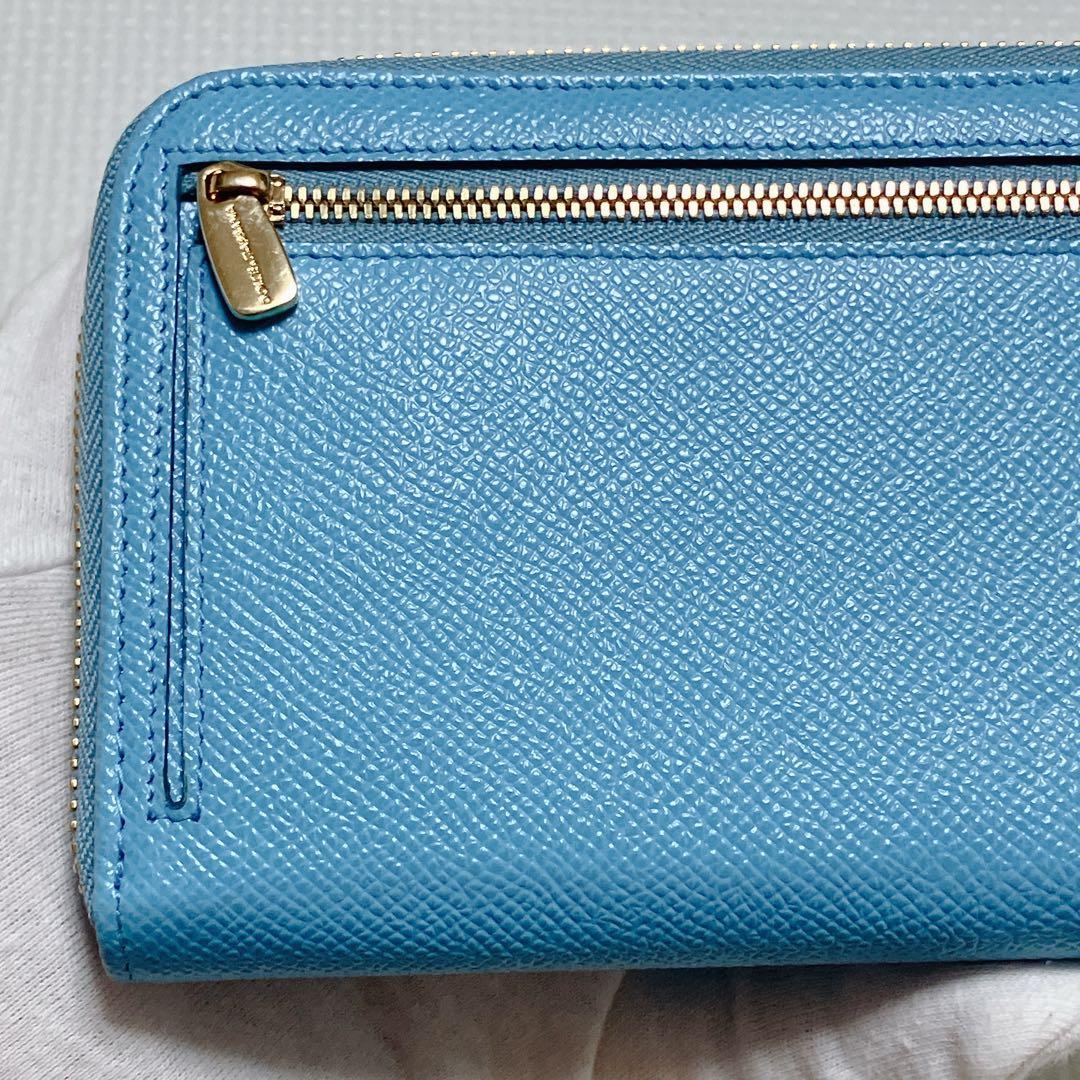 未使用　 ドルチェ＆ガッバーナ　レザーラウンドジップ長財布　水色　カード付き