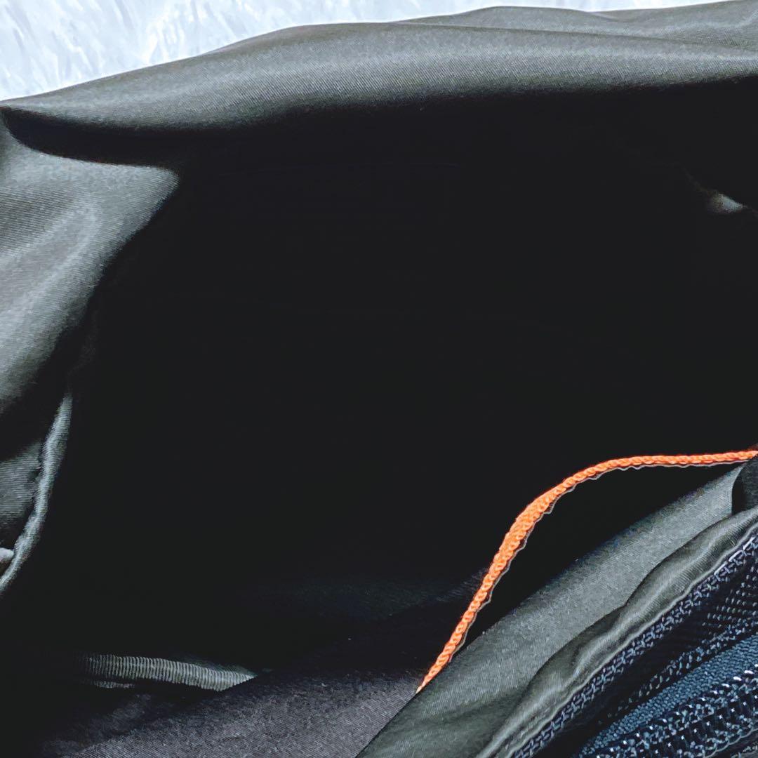 美品⭐️トゥミ　メッセンジャーバッグ　クロスボディーバッグ　ミニ　ブラック　黒