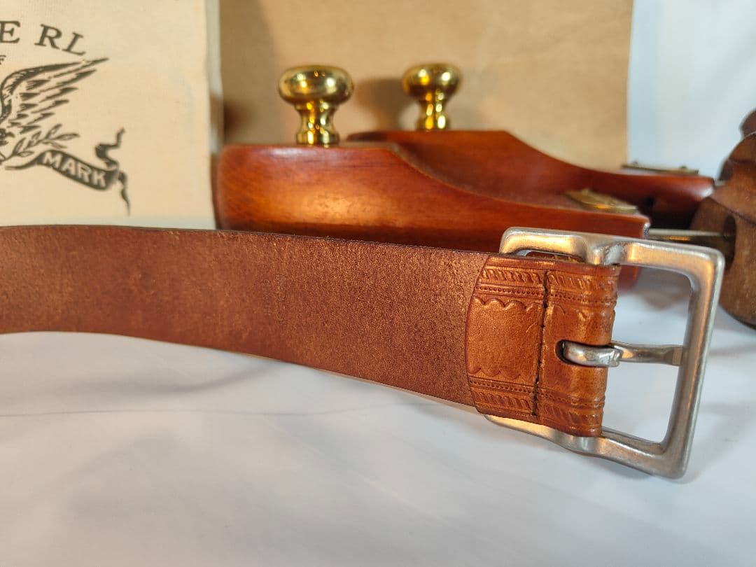 【極美品】RLL ローレンラルフローレン　高級スタッズレザーベルト　厚本革正規品