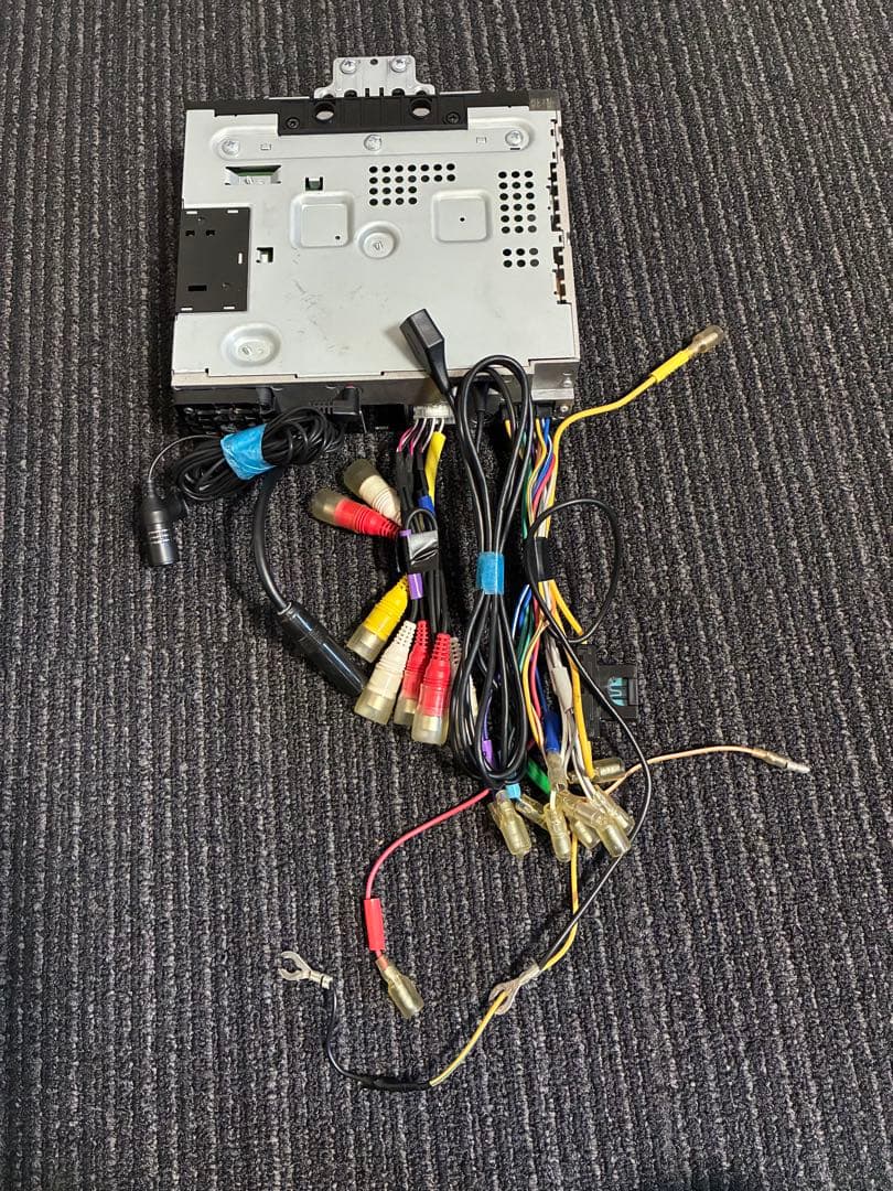 ALPINE DAF9 ストア専売ディスプレイオーディオ 9型フローティング