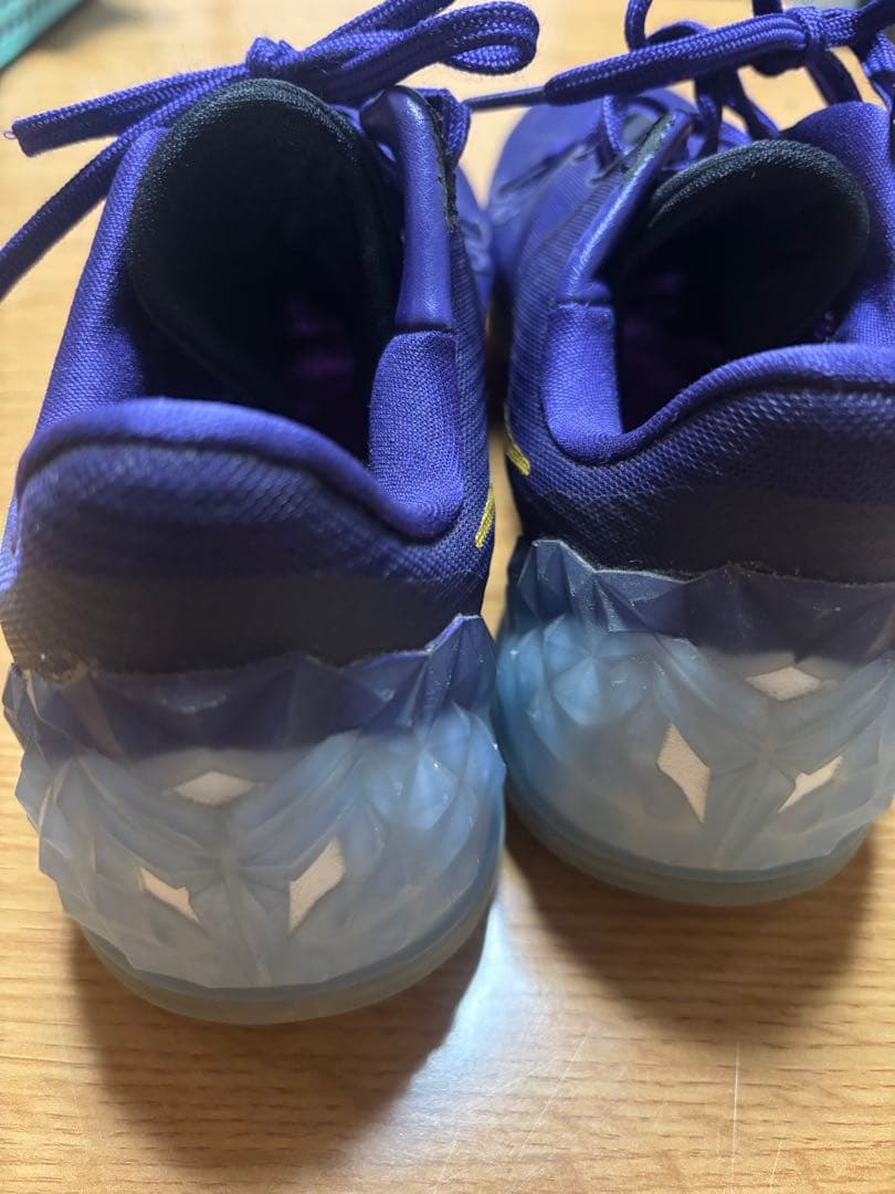 Nike コービィ　バスケットボールシューズ 紫/黄色　26.5cm