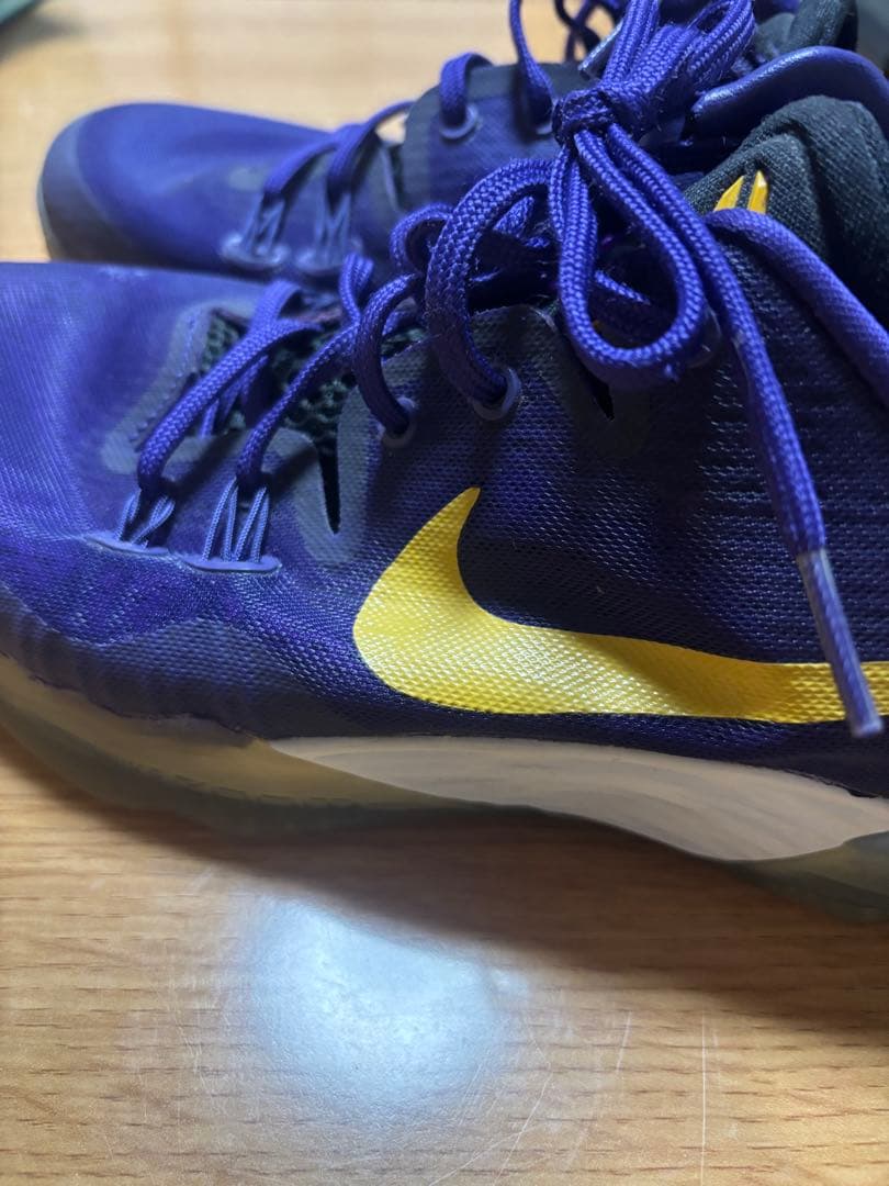 Nike コービィ　バスケットボールシューズ 紫/黄色　26.5cm