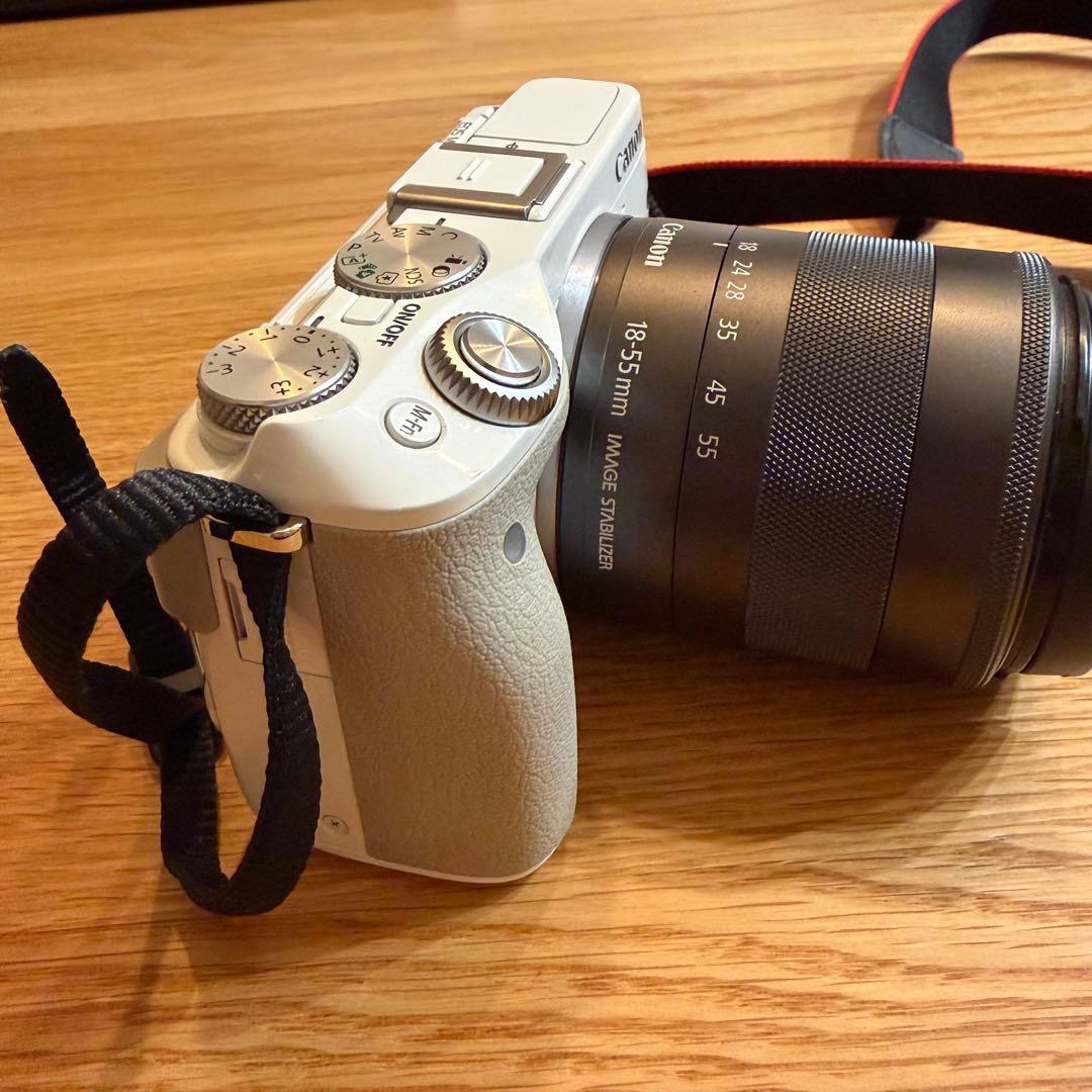 Canon ミラーレス一眼 EOS M3