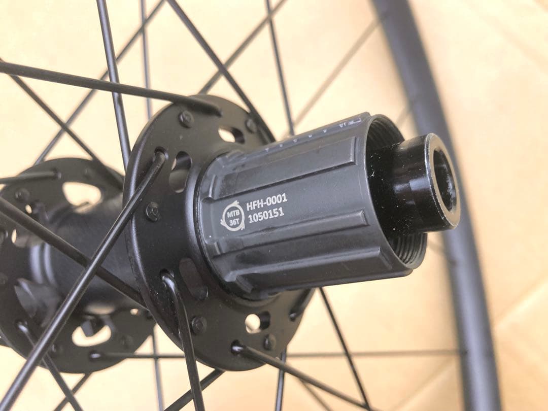 美品!!29 ブースト 15×110 12×148 /スペシャライズド - メルカリ