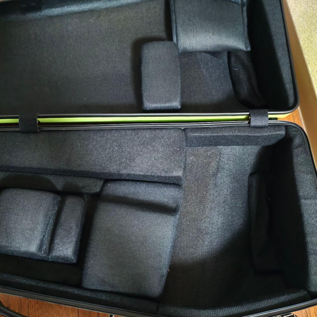 C.C.シャイニーケースⅡ テナートロンボーン用 アップルグリーン