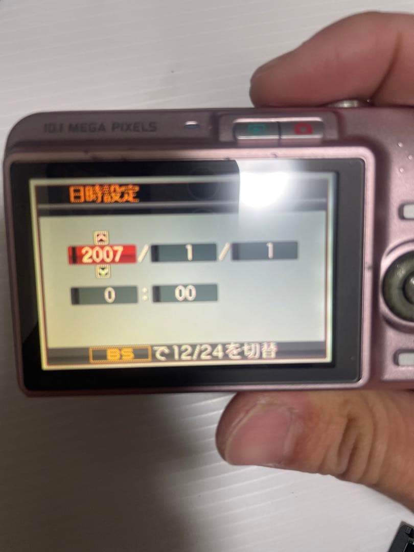 デジタルカメラ CASIO EXILIM 10.1MEGA PIXELS EX-Z1080