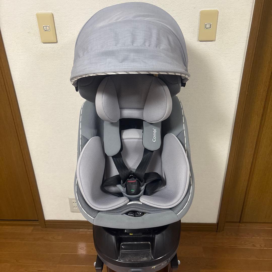【値下げ交渉承ります】コンビ クルムーヴ ISOFIX JP-590 回転式