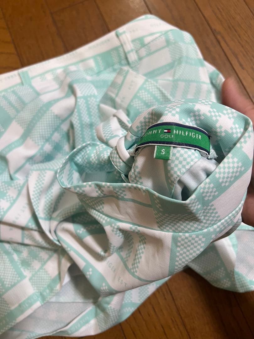 トミーヒルフィガーゴルフレディースセットアップ