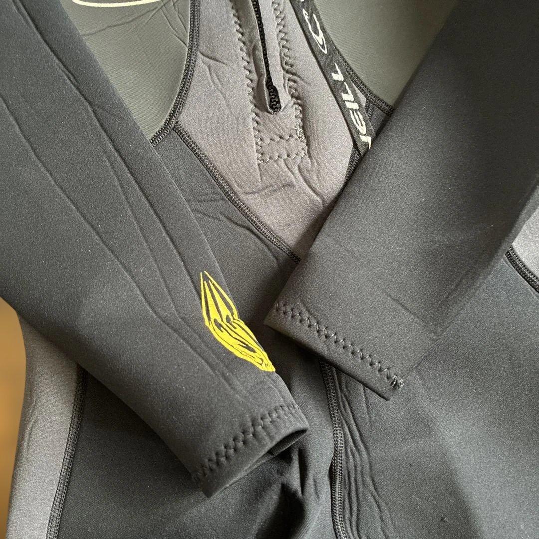 《ONEILL》3mmフルスーツ　サーフィン　ボディボード　スキムボード