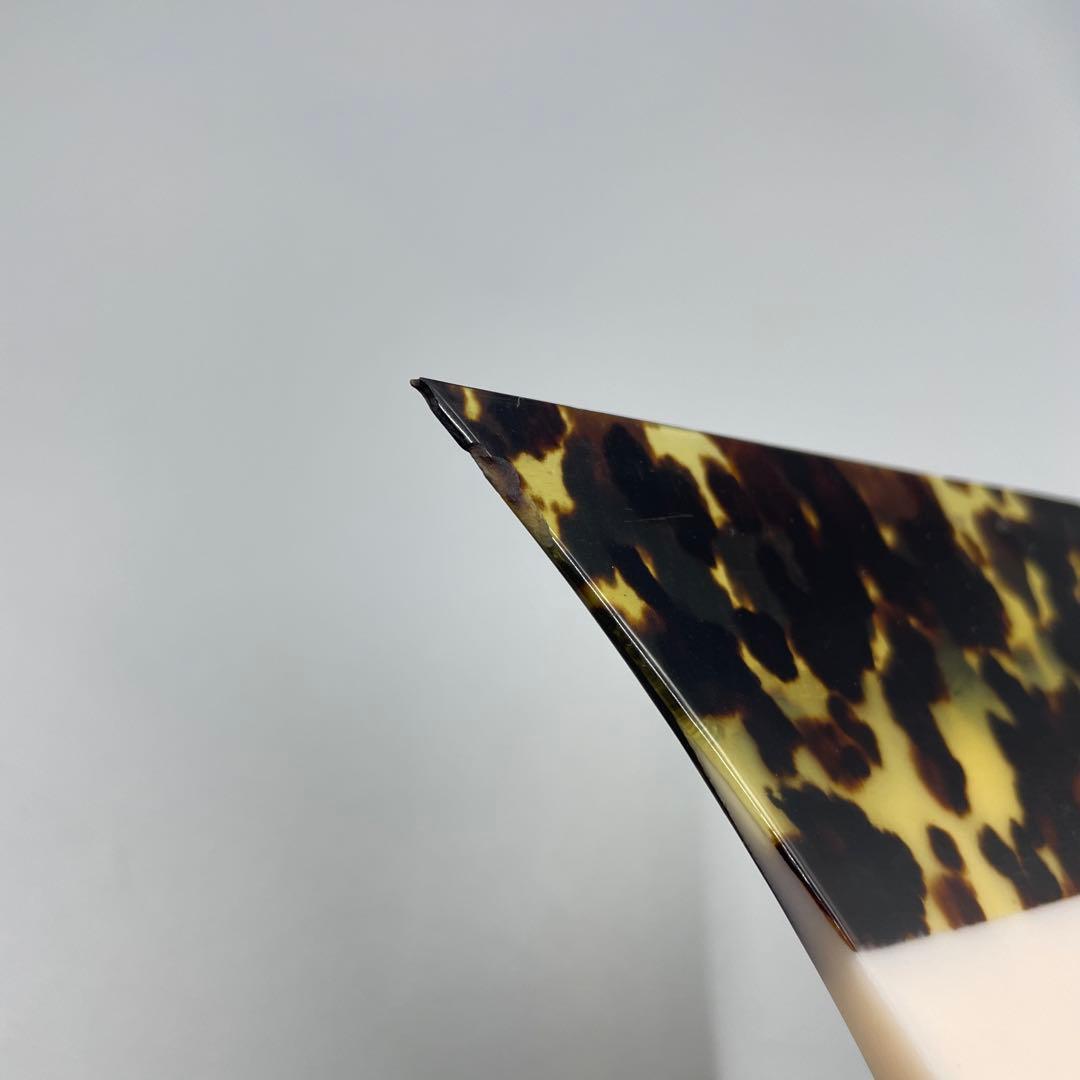 239ヴィンテージ 天然素材　三味線バチ　重さ約106g