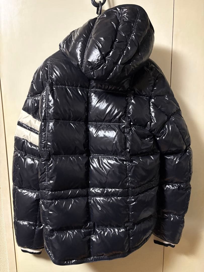 SH　MONCLER AUBIN (モンクレール　オービン) サイズ2 黒