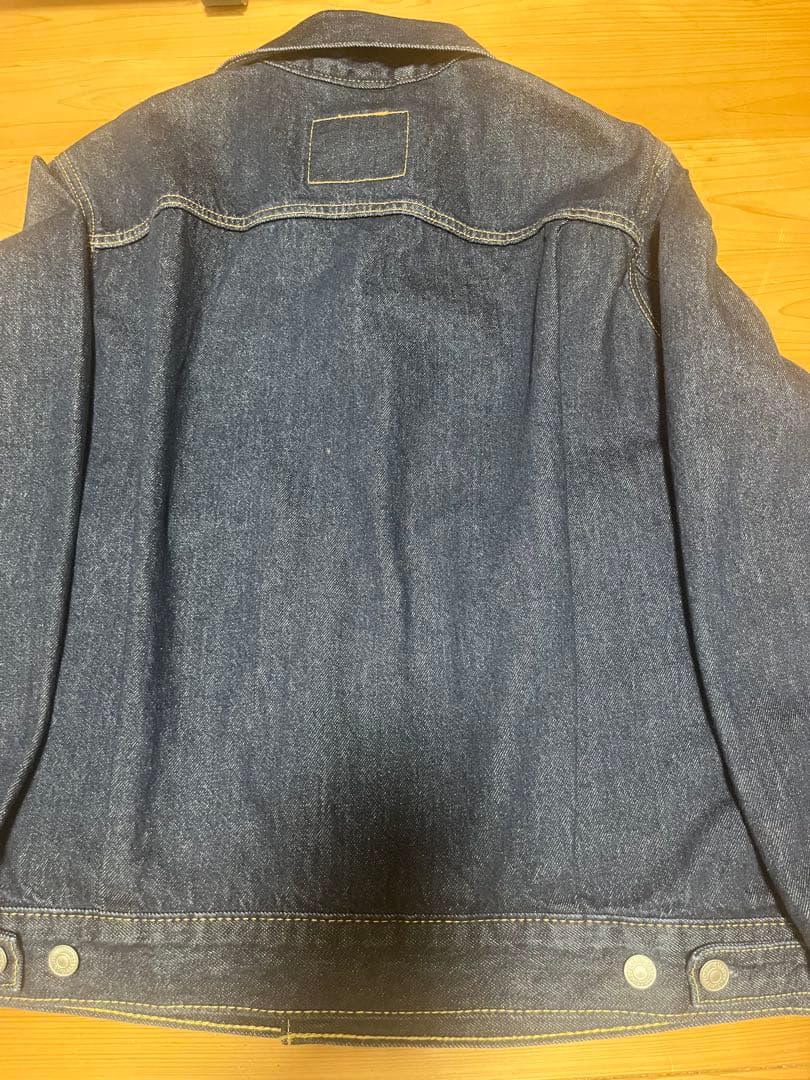 M*s様 美品　Levi's デニムトラッカージャケット2nd濃インディゴ　Mサ