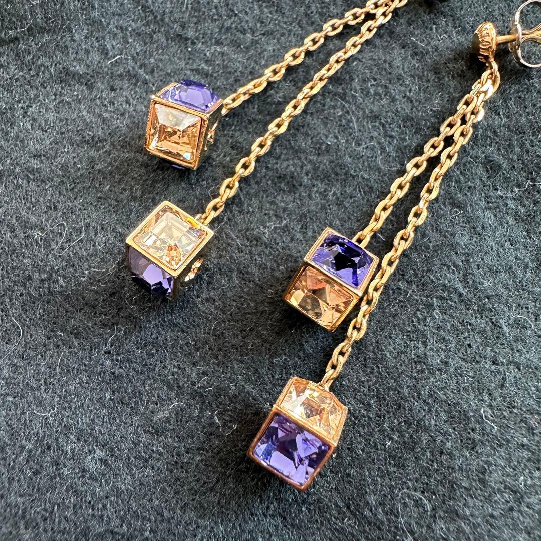 ルイヴィトン ブックルドレイユ パンダンギャンブル ピアス 元箱