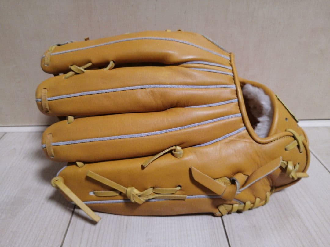 未使用 LINDSPORTS 硬式用 外野手グローブ イエロー 右投用