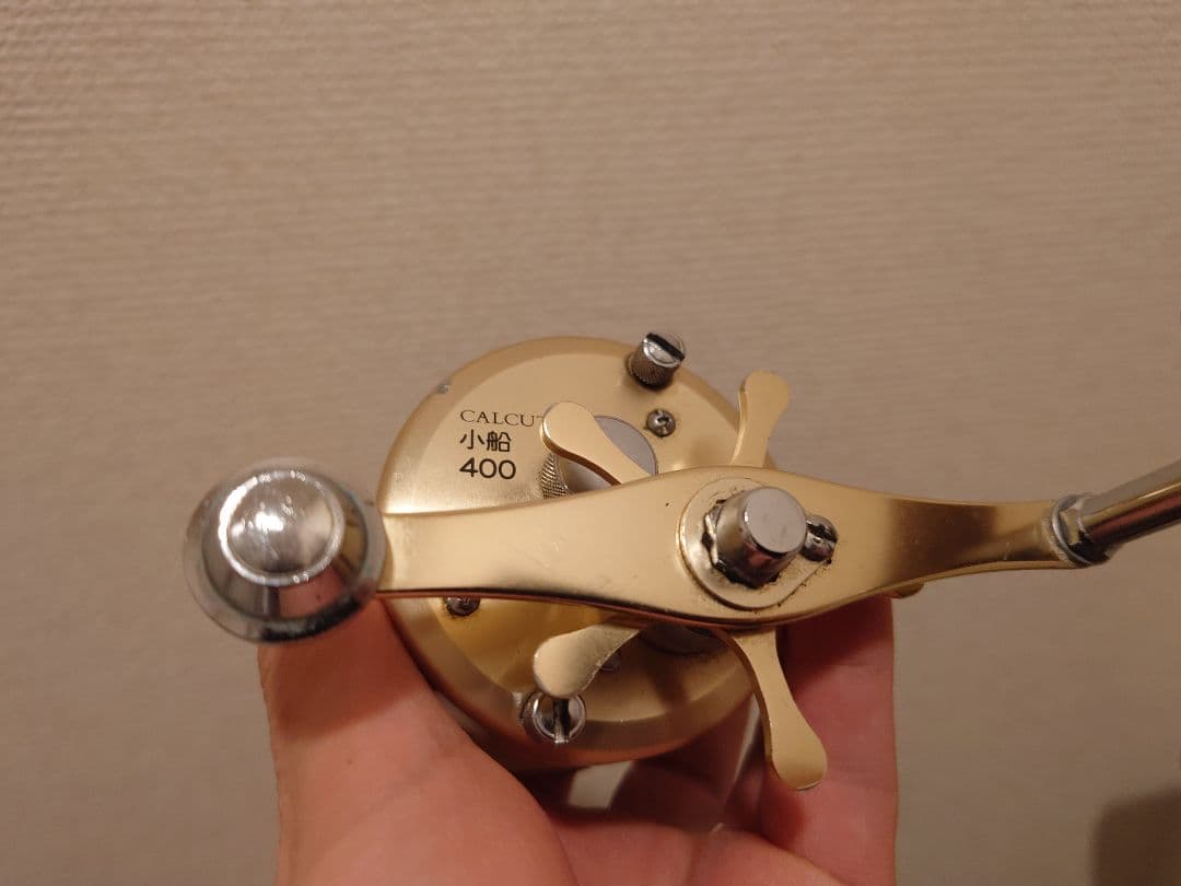 【値下げ】シマノ CALCUTTA小船 400 ベイトリール ゴールド