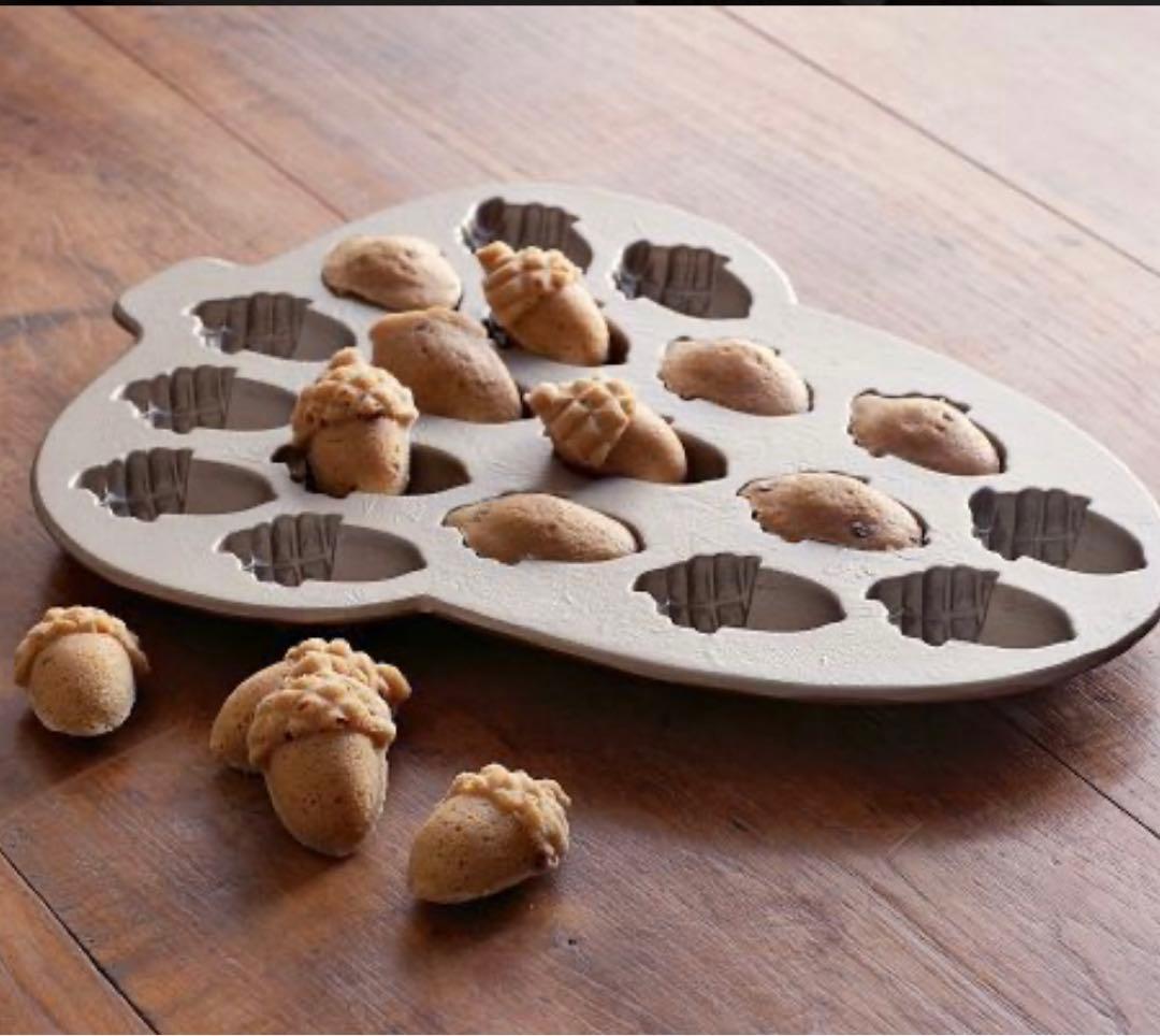 新品ノルディックウェア ACORN CAKELET PAN どんぐり型マドレーヌ