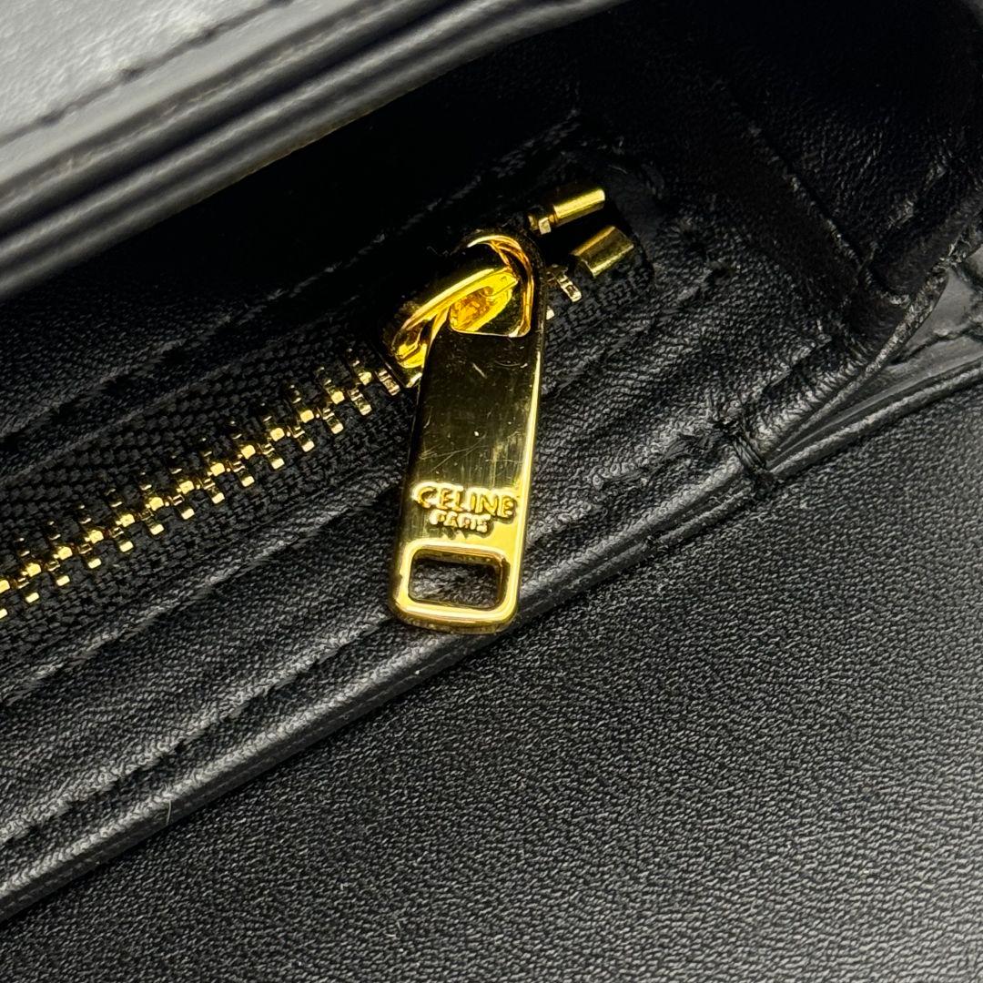 セリーヌ　トリオンフ ショルダーバッグ