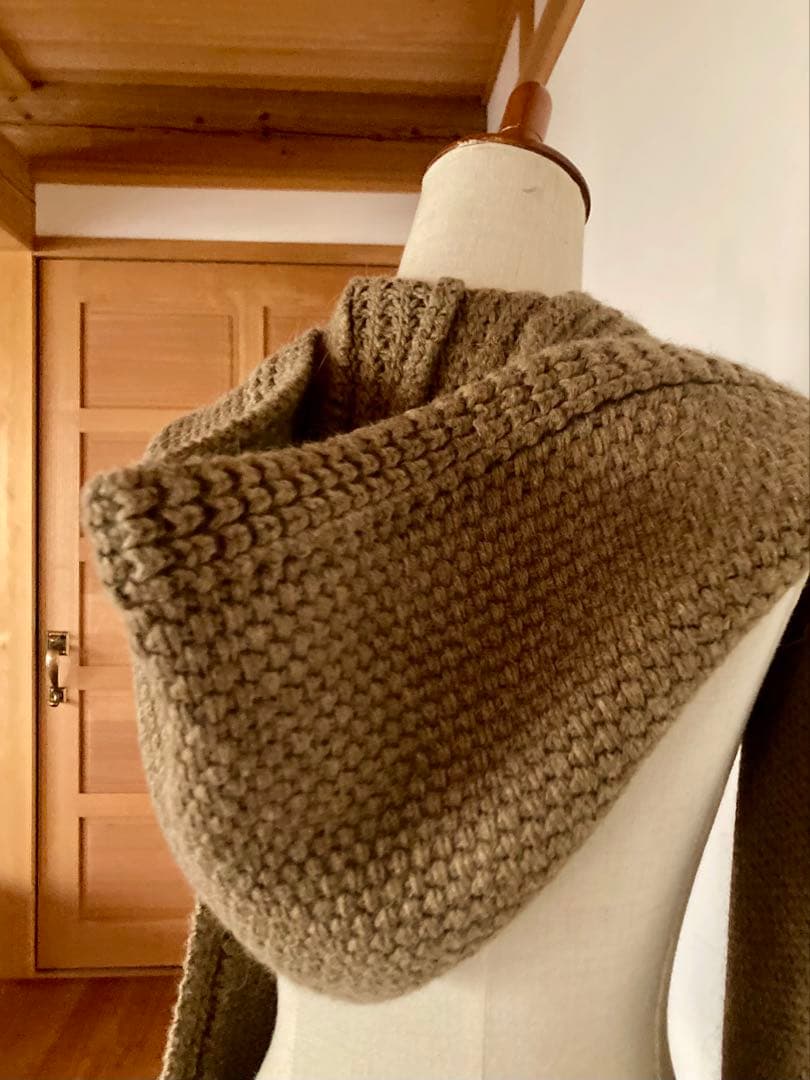 HERMES フード付きマフラー アルパカ100% 未使用品　オレンジ箱入り