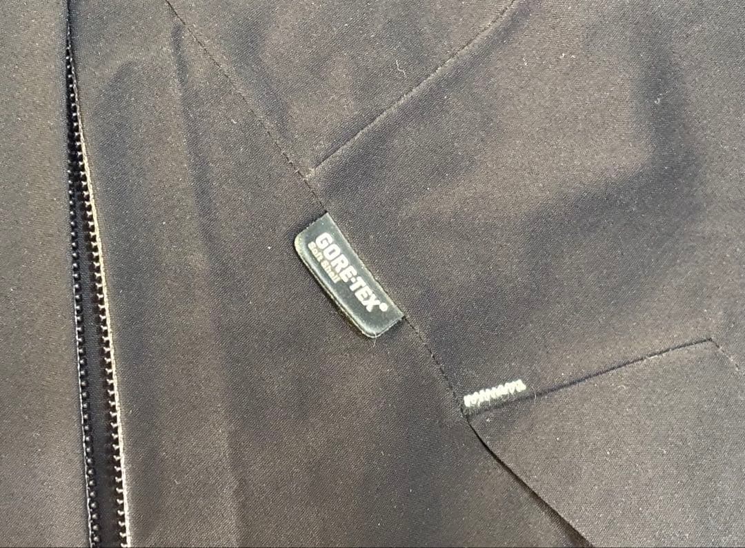 ピークパフォーマンス　スキーウェア　ゴアテックス　メンズM〜L 黒　ブラック