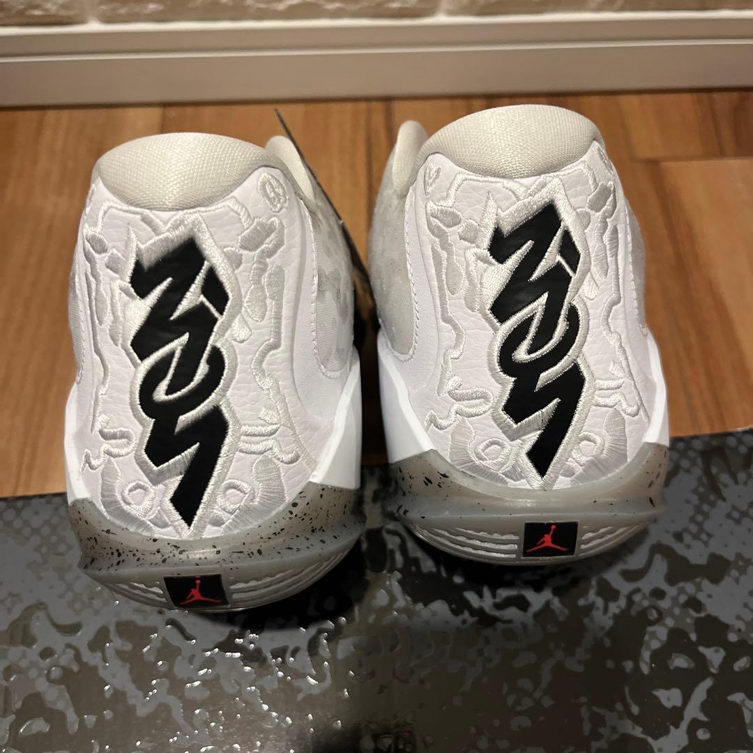 ナイキ　NIKE ザイオン　3