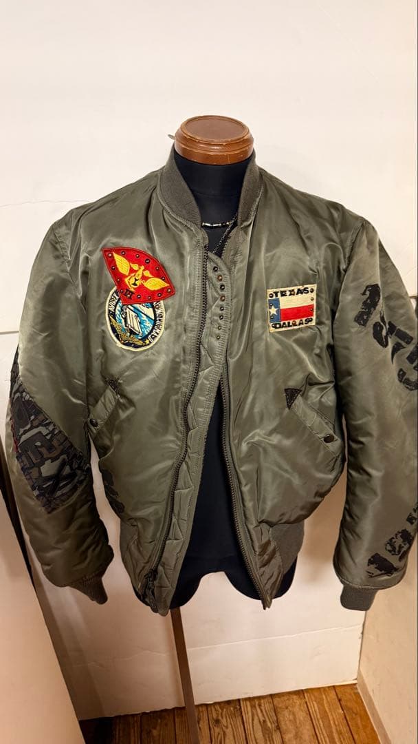 世界50着限定　avirex methodリメイク　MA-1 サイズM