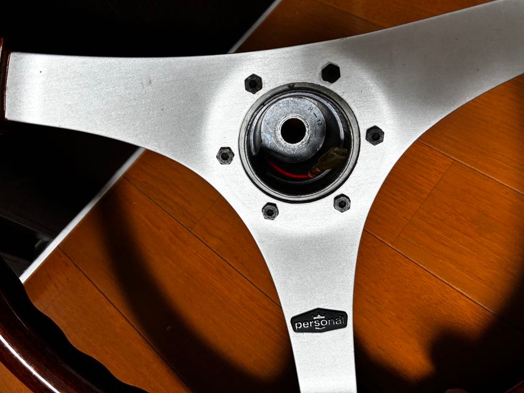 稀少！personalウッドステアリング 旧ロゴホーンボタン 当時物 - メルカリ