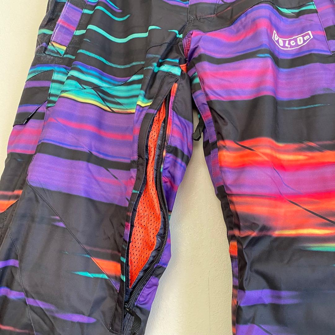 VOLCOM（ボルコム）スノーボードウェア×上下セット