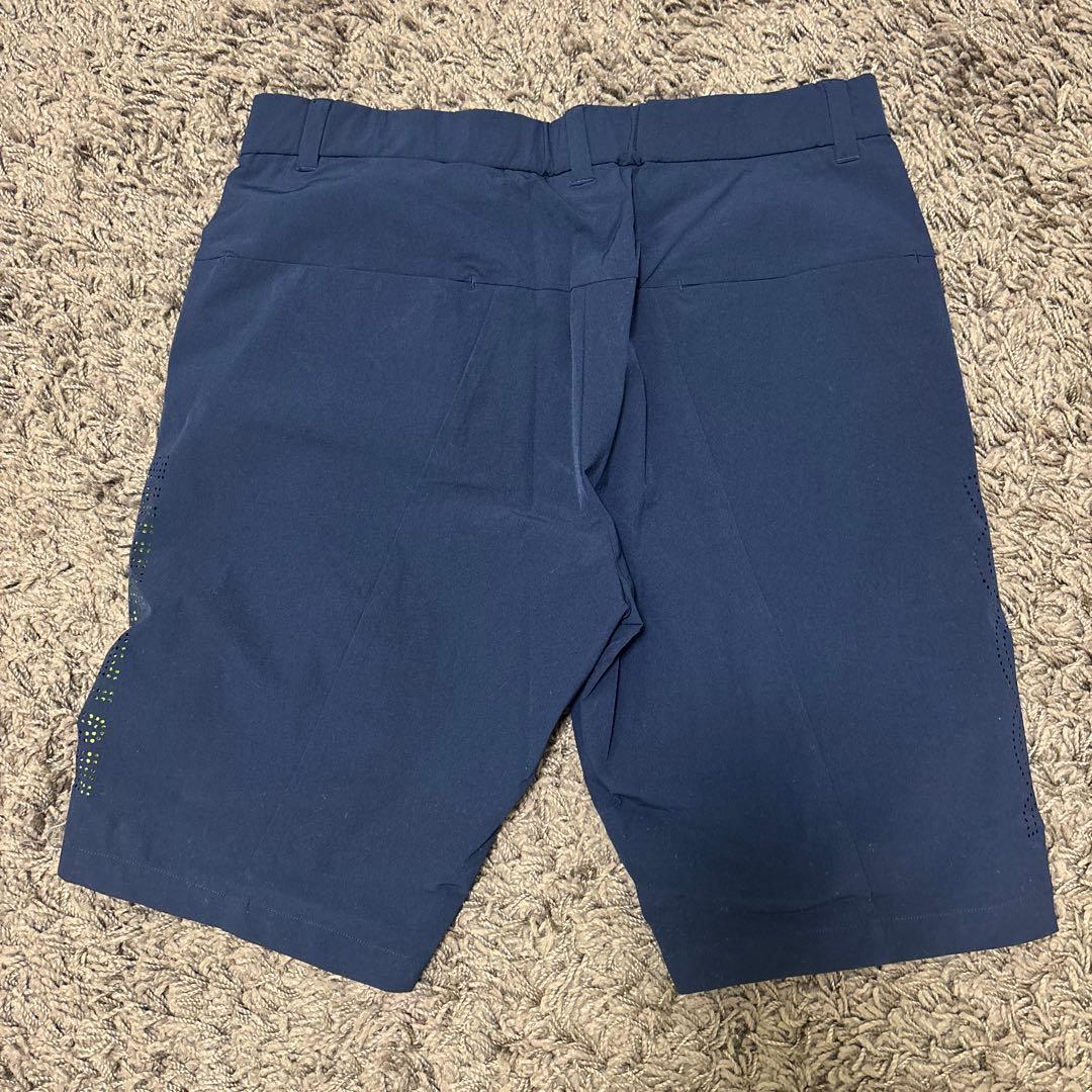 《新品未使用》ムータマリン　ネイビー ハーフパンツ 両側面ロゴ入り