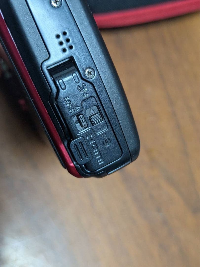 【超美品】OLYMPUS STYLUS TG-2 Tough 防水バッテリー3個