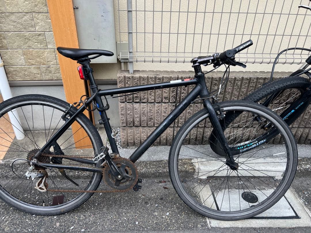 FUJIクロスバイク ブラック 700C 都内引き取り希望 年始セール→コメント