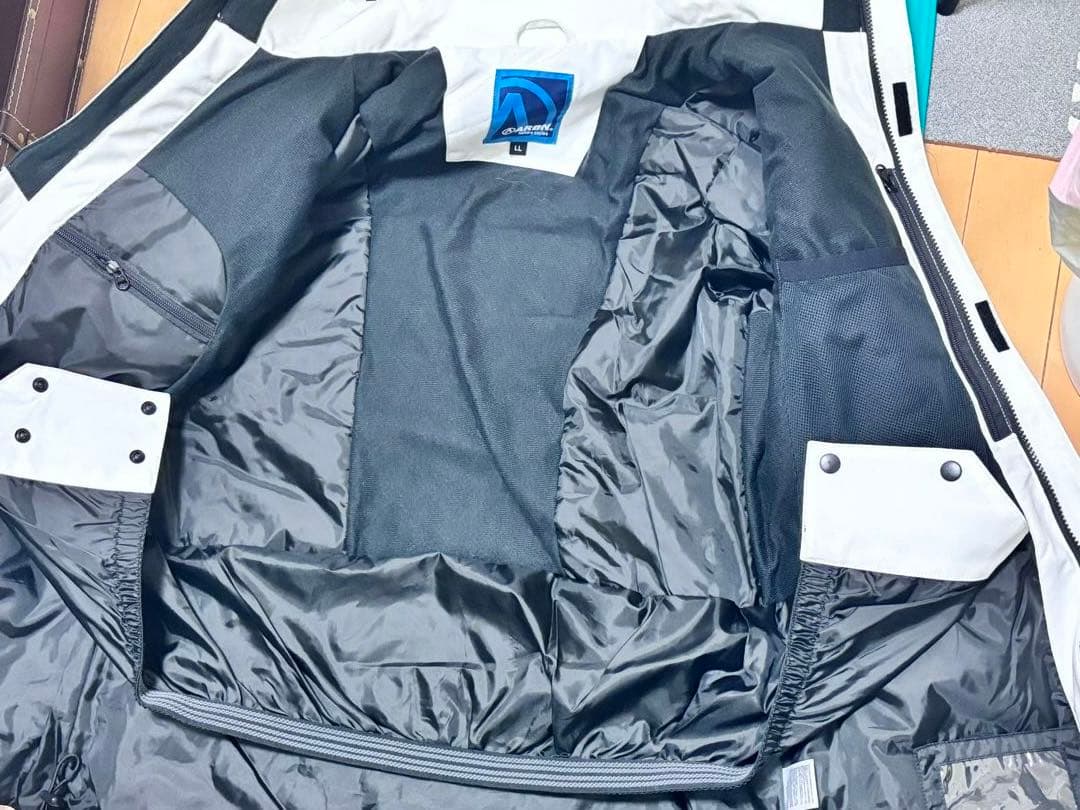 スノーウェア男女通用　上下セット