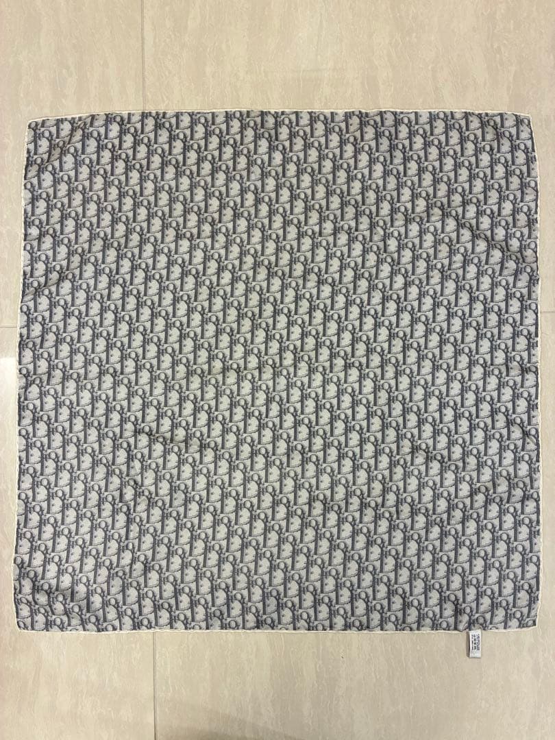 ディオール　DIOR スカーフ　未使用