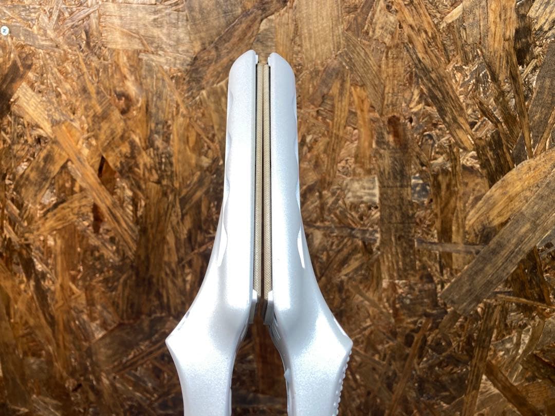 KINUJO　絹女　ストレートヘアアイロン　LM125