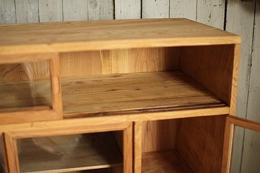 古い木枠のガラス戸棚 木製引き出し6杯の通販はau PAY マーケット