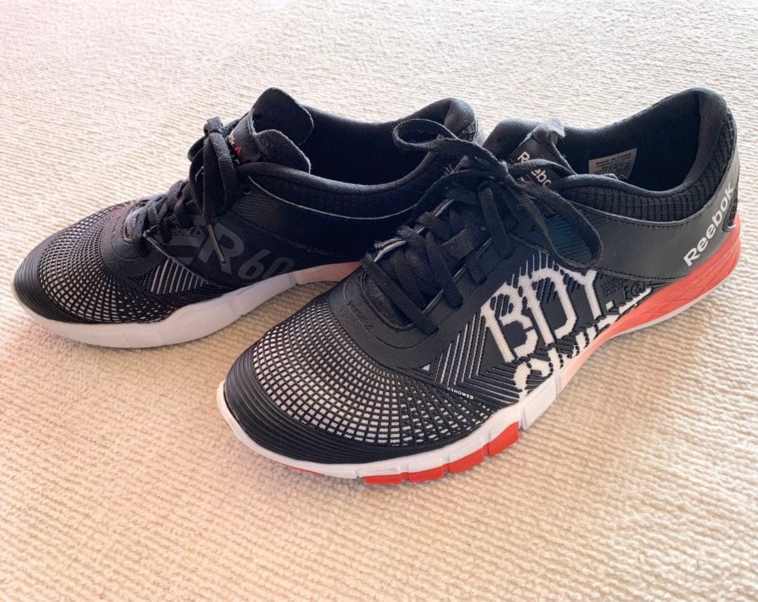 レスミルズ リーボック スパイダーメンズパンツMレスミルズ スパイダー