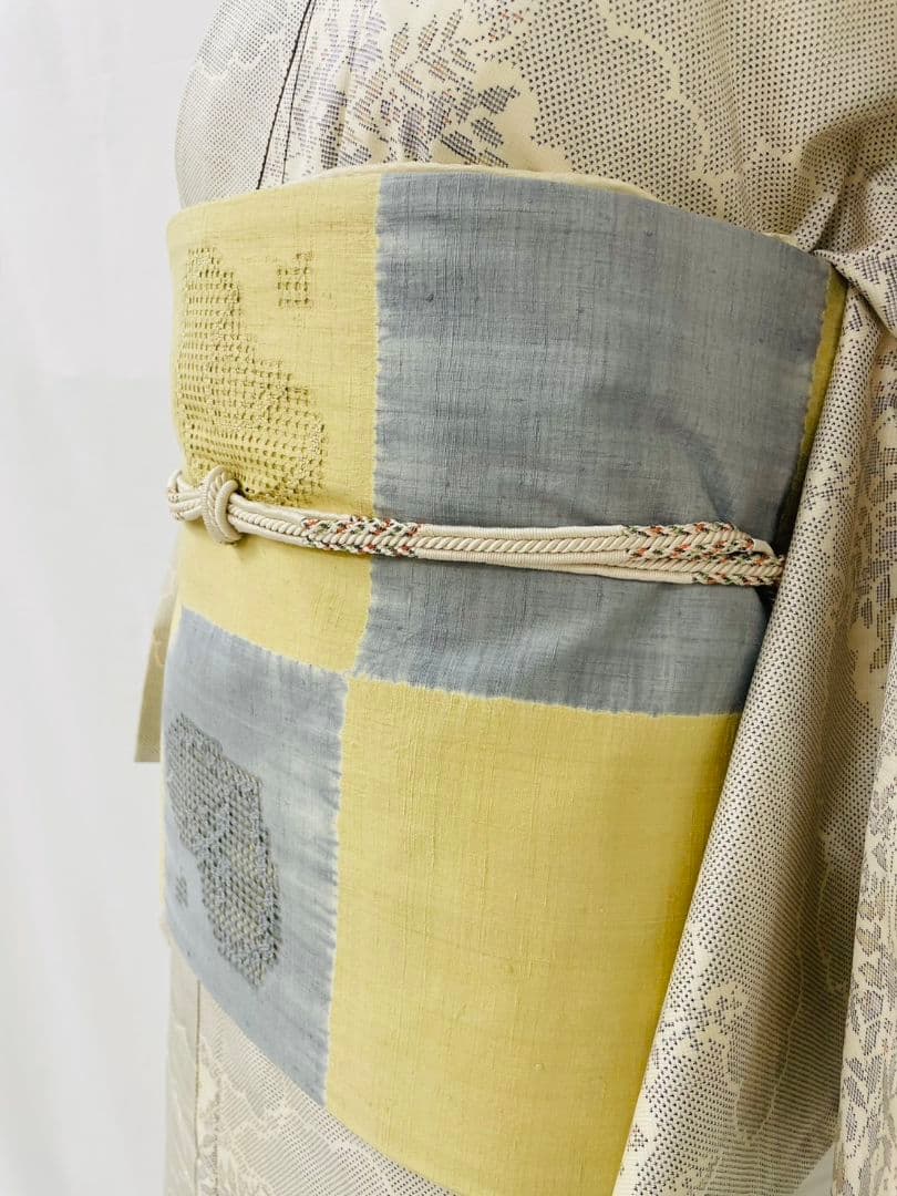 お見分け済　美品　正絹袷　雲取り　本場白大島紬単品