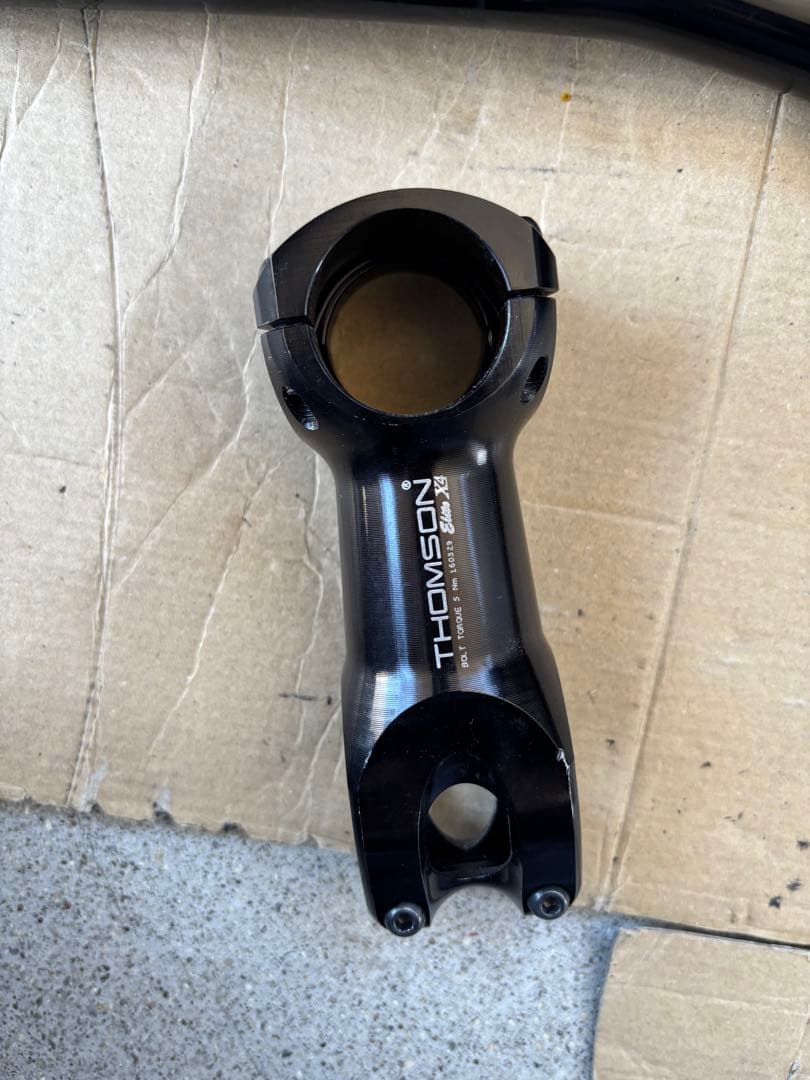 THOMSON ステム ブラック アルミニウム3.18