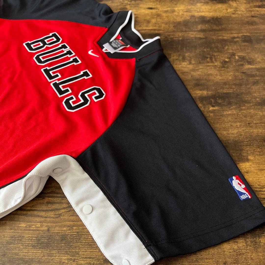 NIKE NBA シカゴ ブルズ ウォームアップシャツ ジャージ Mサイズ