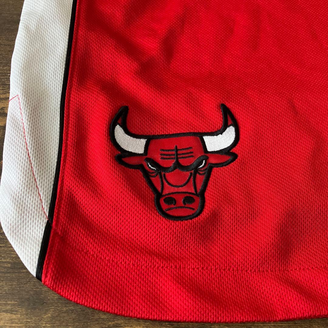 NIKE NBA シカゴ ブルズ ウォームアップシャツ ジャージ Mサイズ