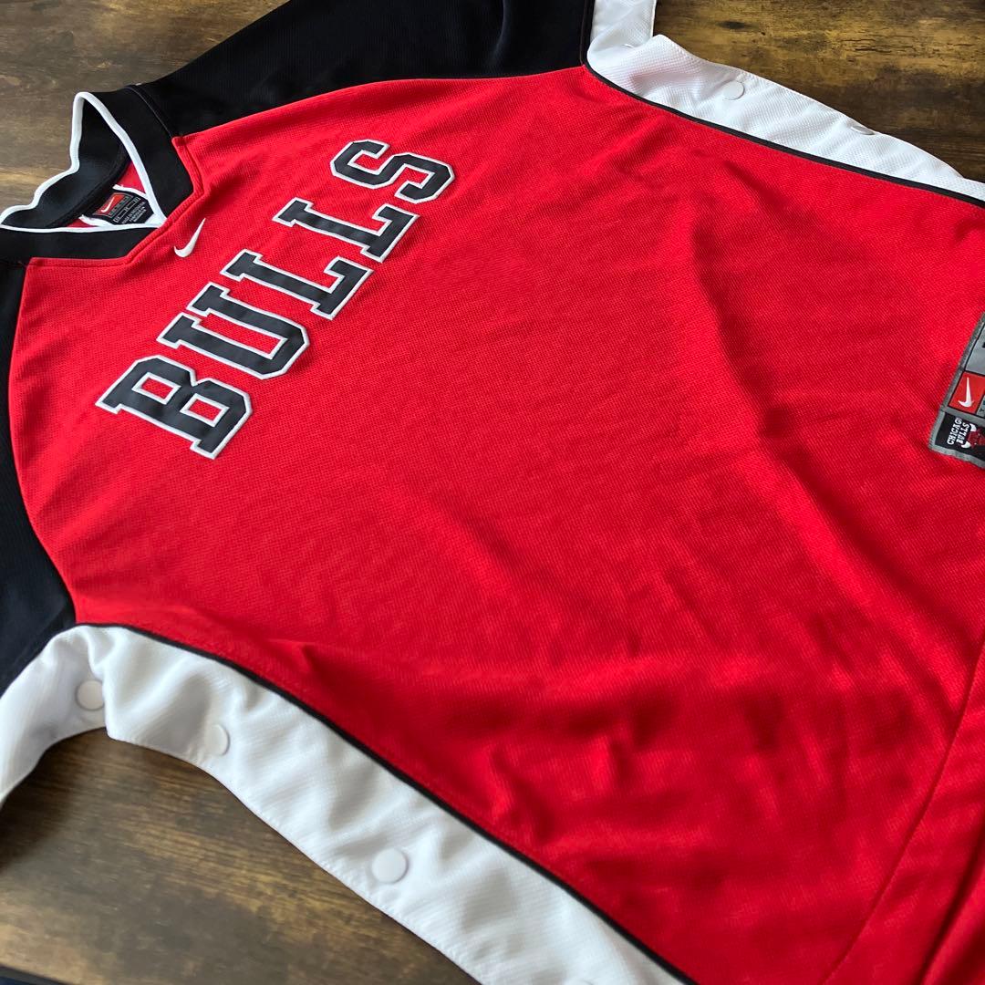 NIKE NBA シカゴ ブルズ ウォームアップシャツ ジャージ Mサイズ