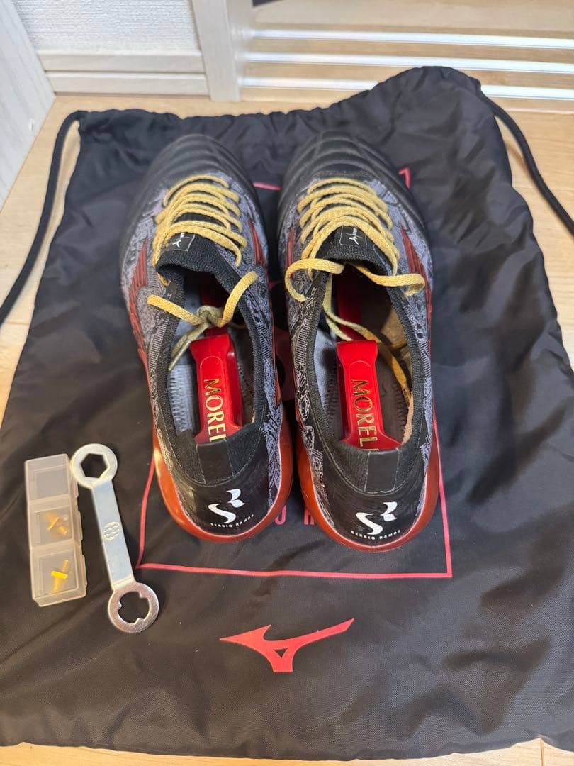 シューズ Morelia neo4 Sergio Ramos mix sg 27cm
