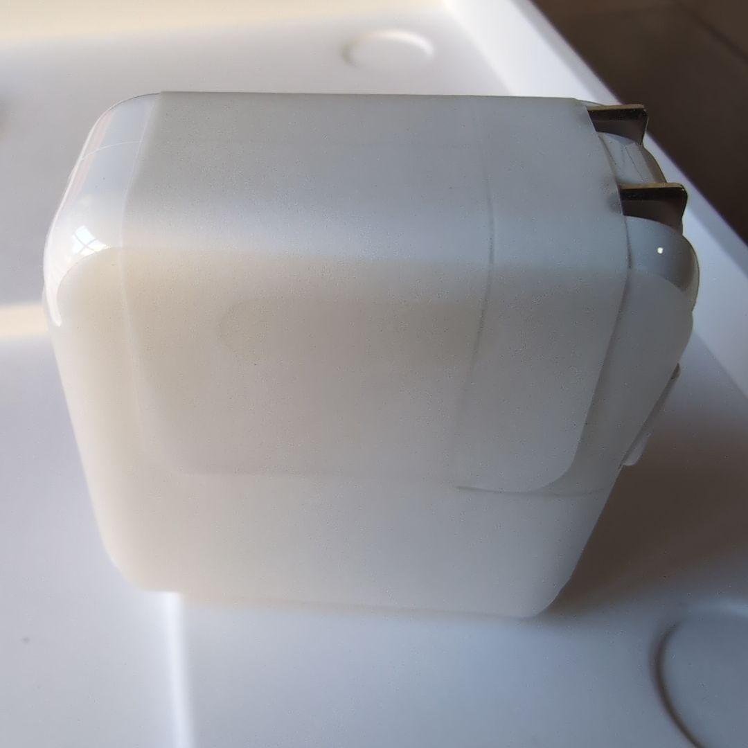 【美品】M1 MacBook Air スペースグレーメモリ8G/SSD256GB