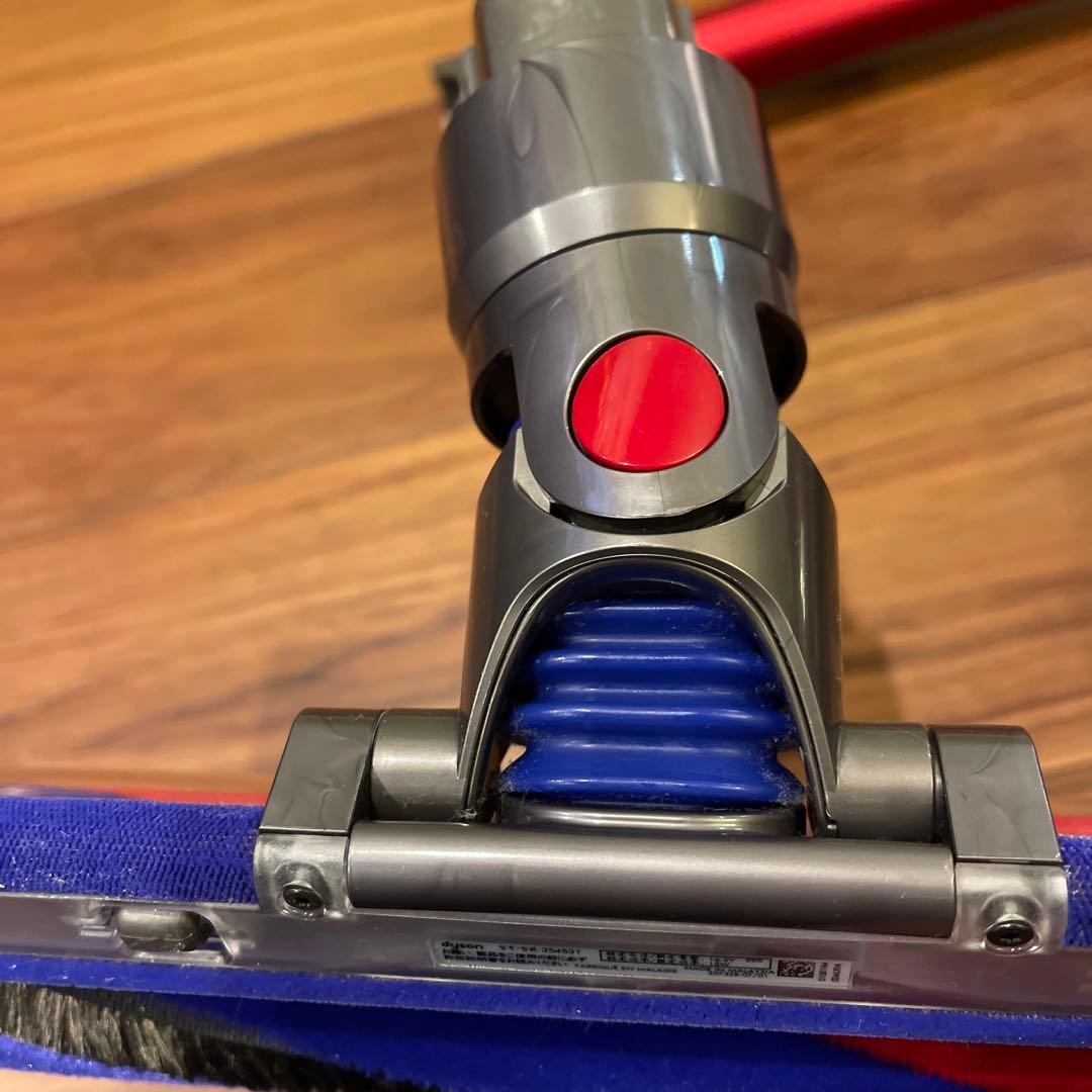 使用回数少 dyson ダイソン SV10K v8 slim fluffy