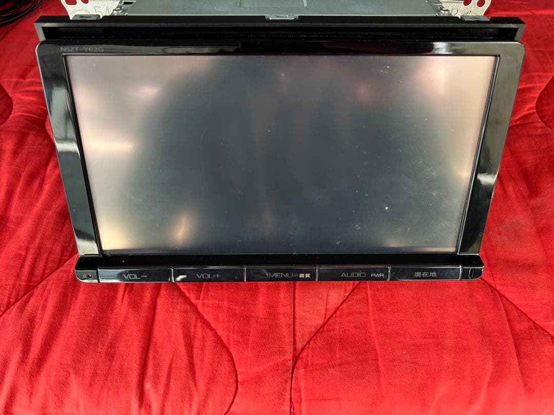 トヨタ純正カーナビ NSZT-Y62G 9インチ　ヴォクシー80