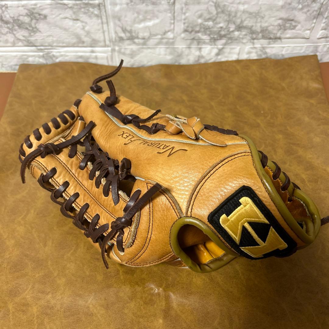 ハイゴールド軟式グローブ　SSK 木製サイン入りバット