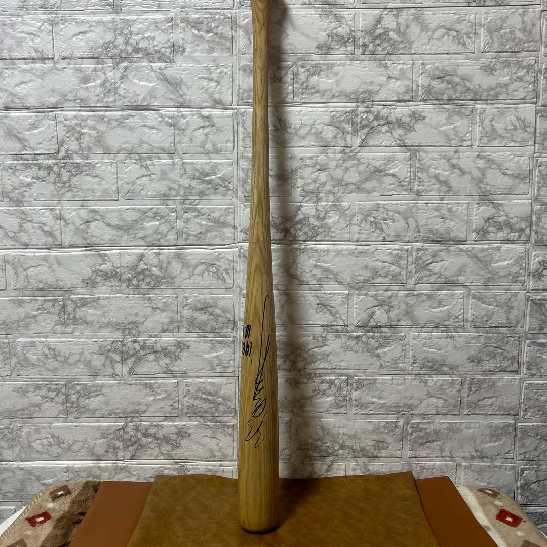 ハイゴールド軟式グローブ　SSK 木製サイン入りバット