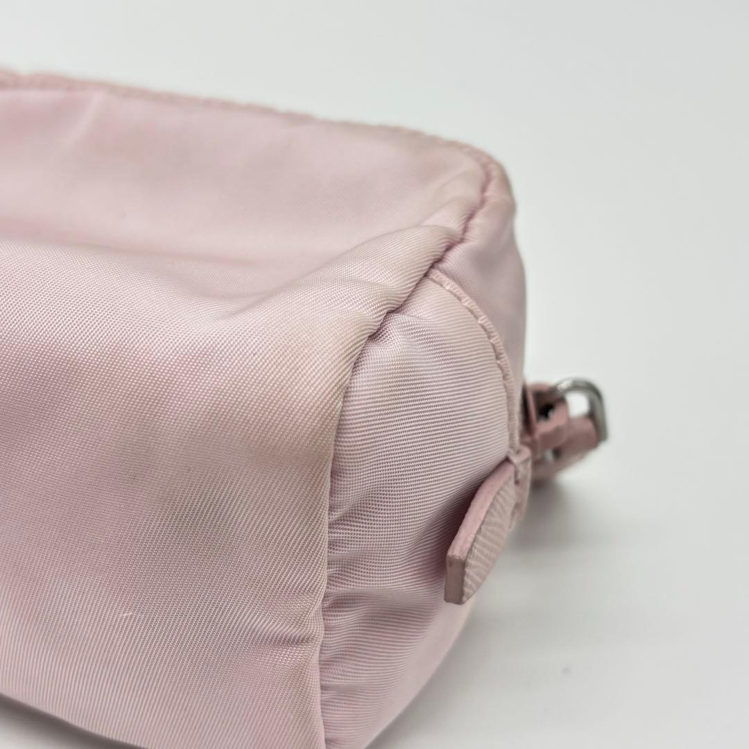 PRADA プラダ ピンク ナイロン ポーチ 三角プレート