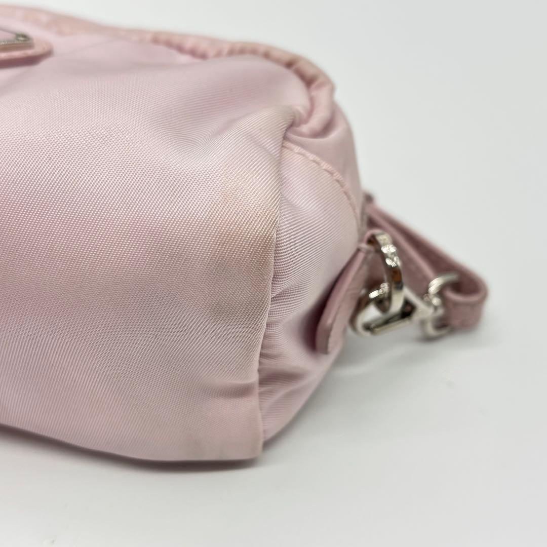 PRADA プラダ ピンク ナイロン ポーチ 三角プレート