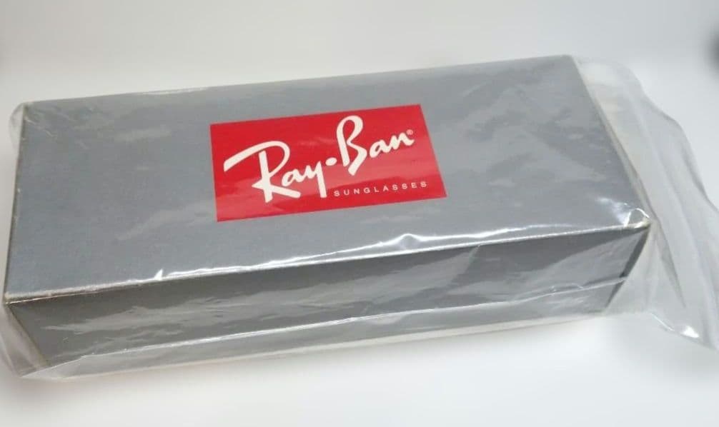 Ray-Ban 人気のプレミア生産終了モデル RB4259F 未使用品